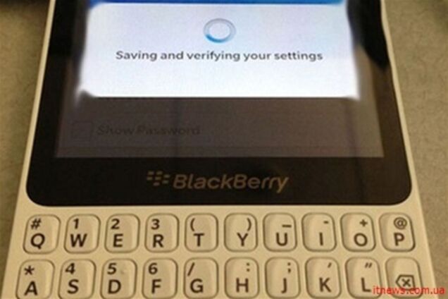 BlackBerry выпустит QWERTY-смартфон за $300-400 – СМИ