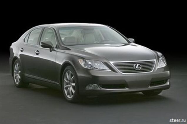 НБУ відремонтує свої іномарки за 2,7 млн ??гривень