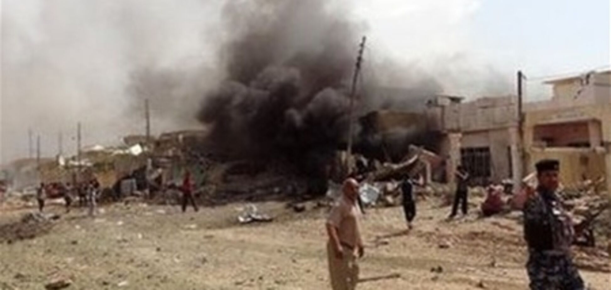 У мечети в Ираке прогремел взрыв