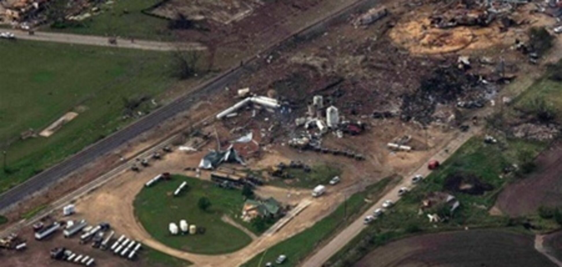 Житель міста в Техасі, де вибухнув завод, затриманий з бомбою