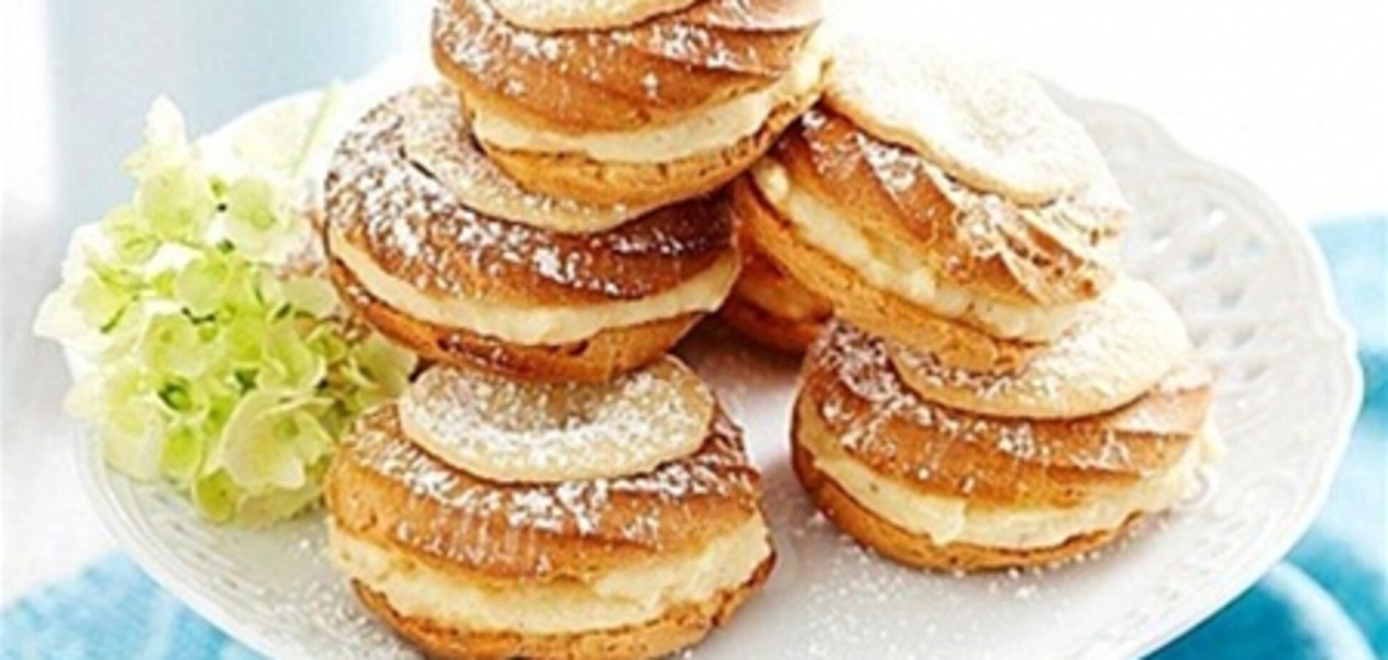 Пирожные 'Париж-Брест'