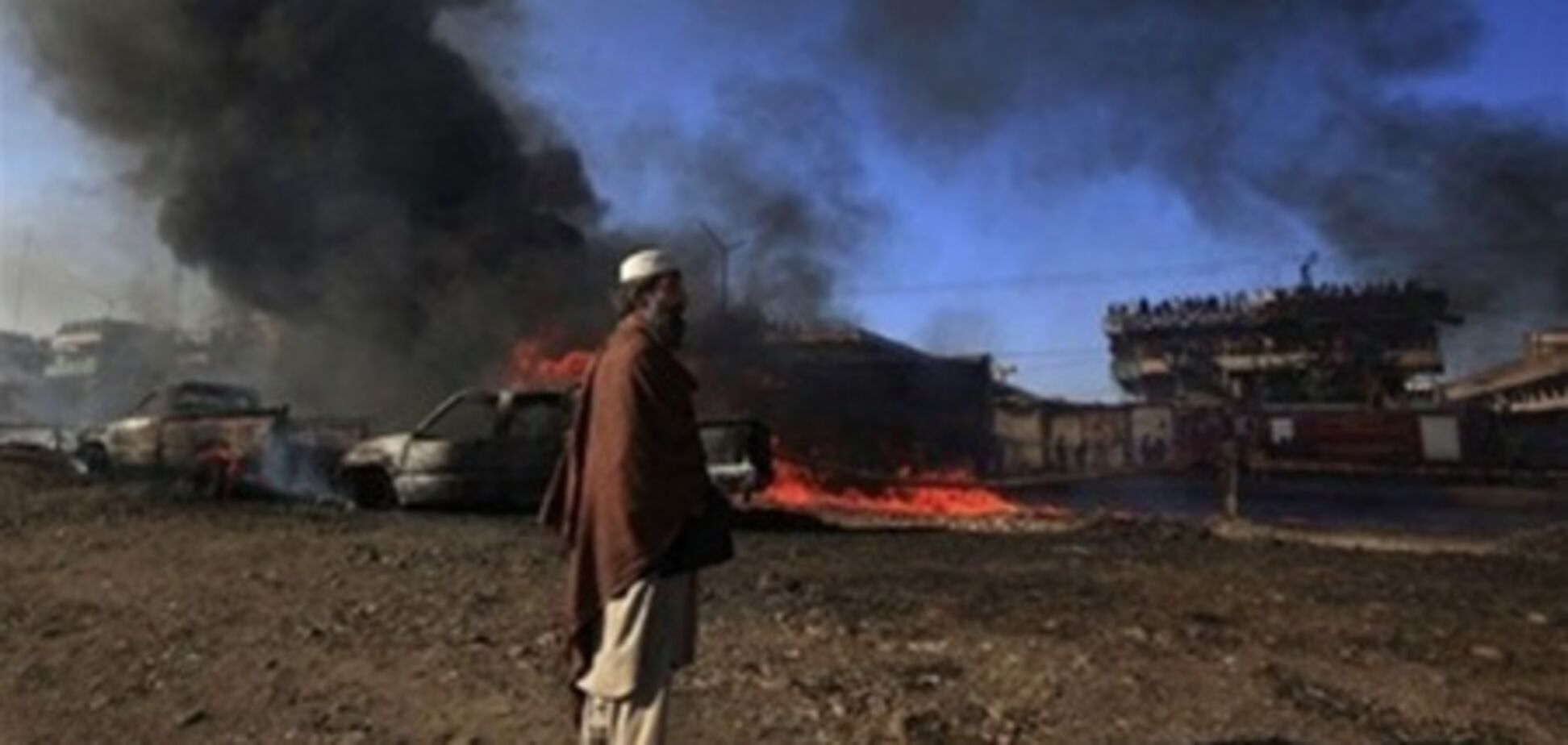 Взрыв в Пакистане: 3 человека погибли, 20 ранены 