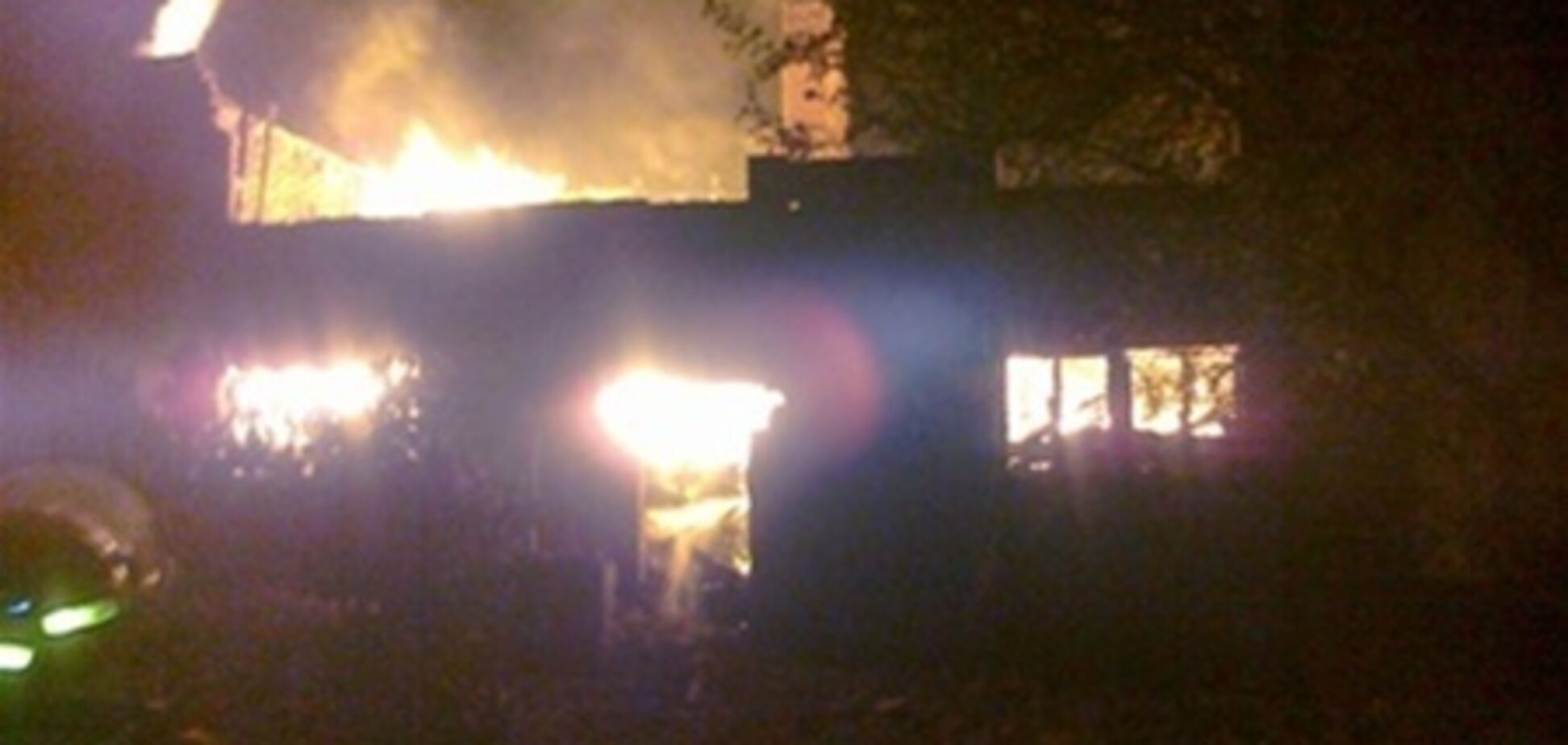На Киевщине сгорел двухэтажный дом