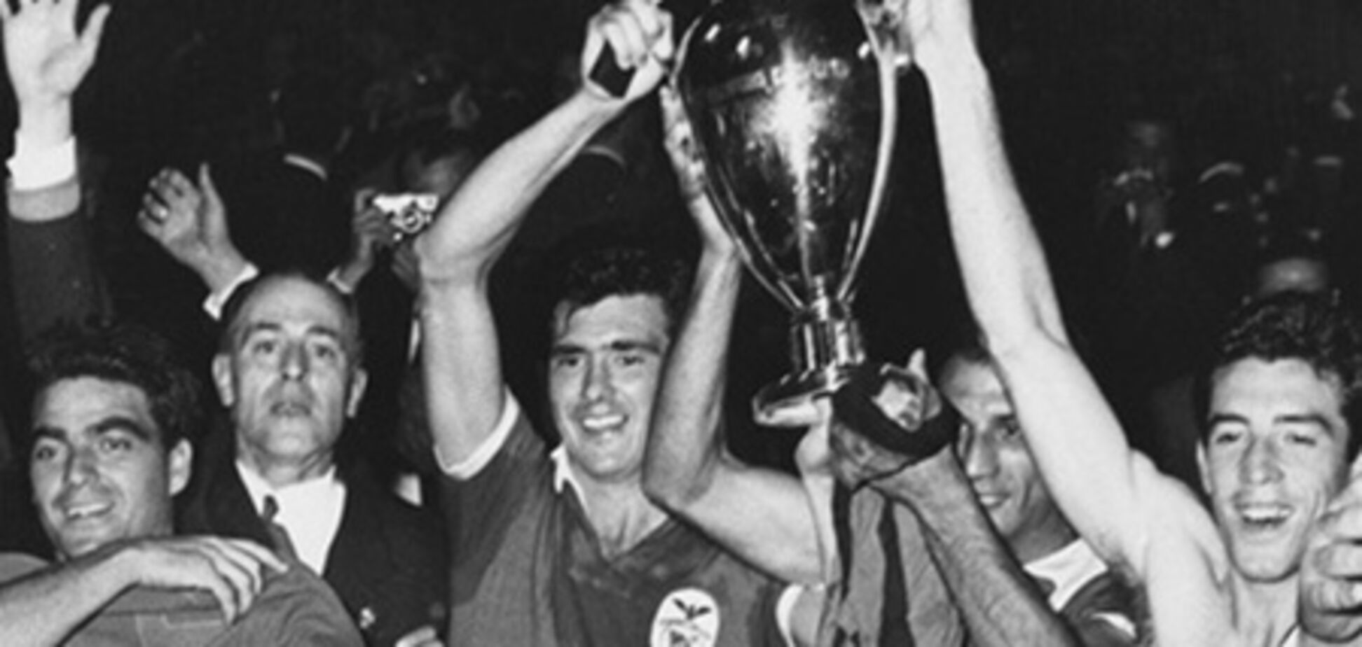 Еврокубковые финалы 'Бенфики': проклятие Гуттманна и след Велозу