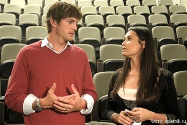 Претензии Дэми Мур к Эштону Катчеру выросли на $10 млн