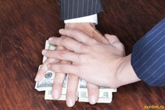 Глава 'Росбанка' задержан за взятку в 1,5 млн долларов