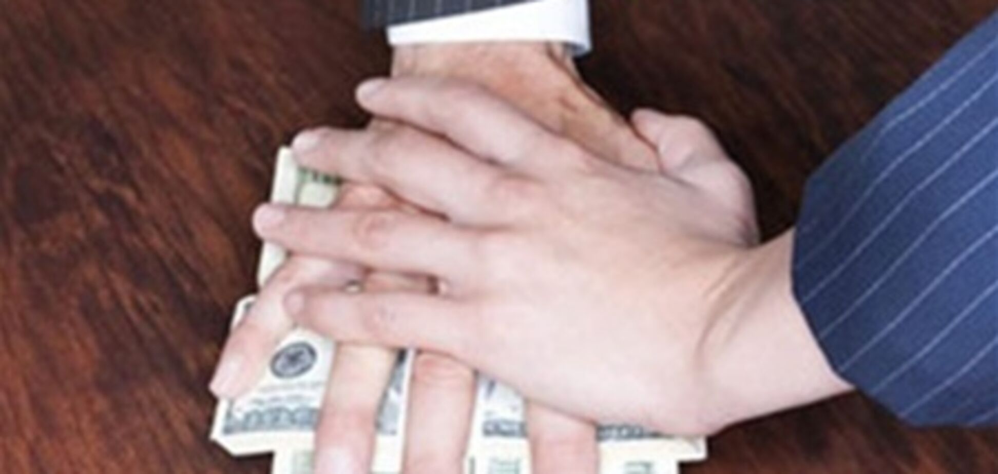 Глава 'Росбанка' задержан за взятку в 1,5 млн долларов