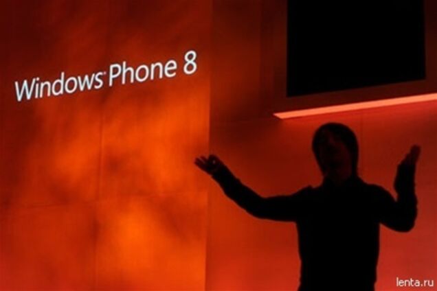 Windows Phone впервые обогнала Blackberry по продажам