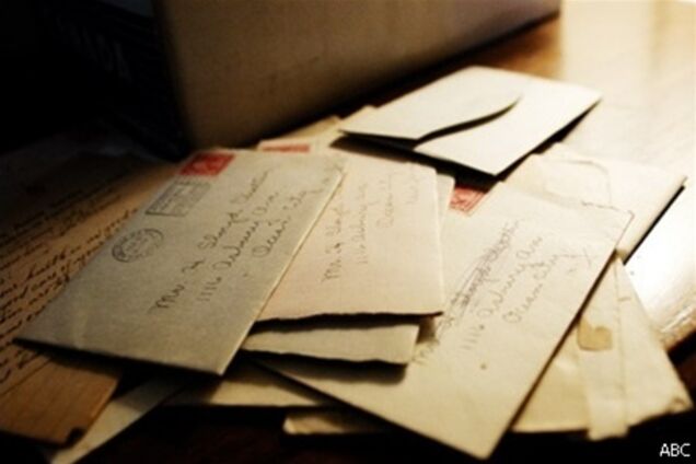 В Италии почтальон спрятал дома почти полтонны писем