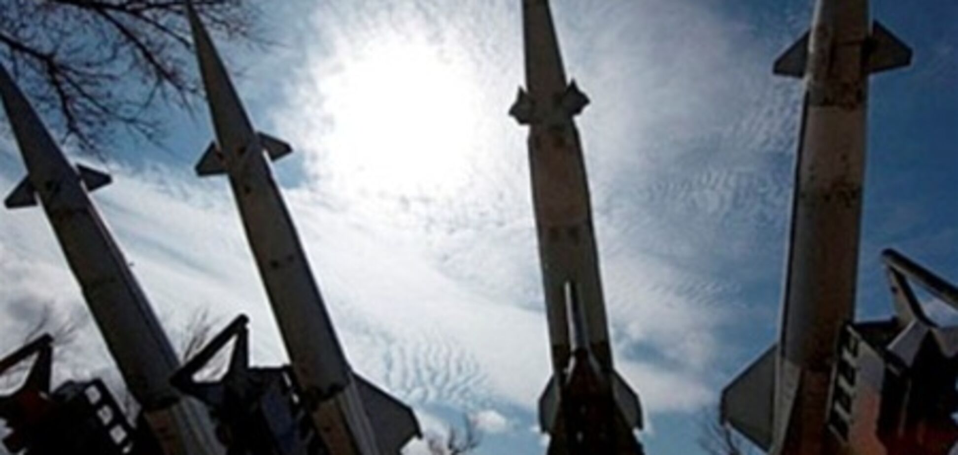 Південна Корея нарахувала в КНДР 200 ракетних установок