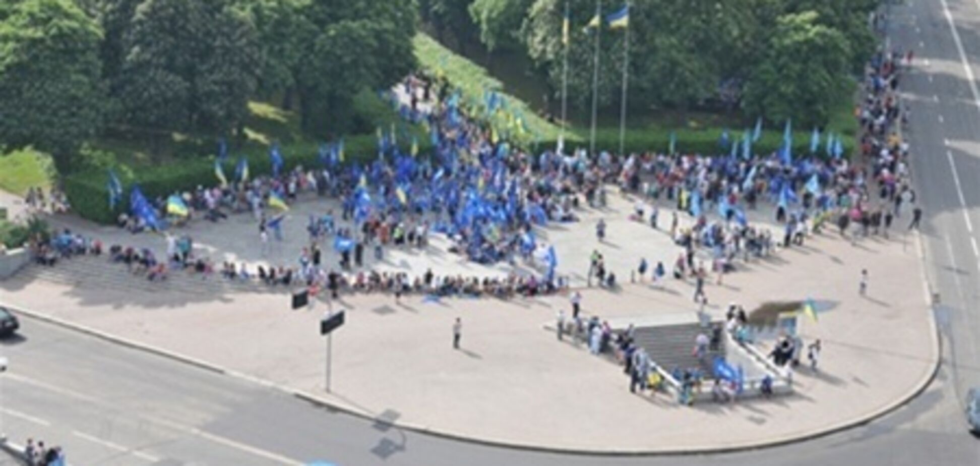 МВД: у регионалов более 4о тыс. участников, у оппозиции - 2,3 тыс.