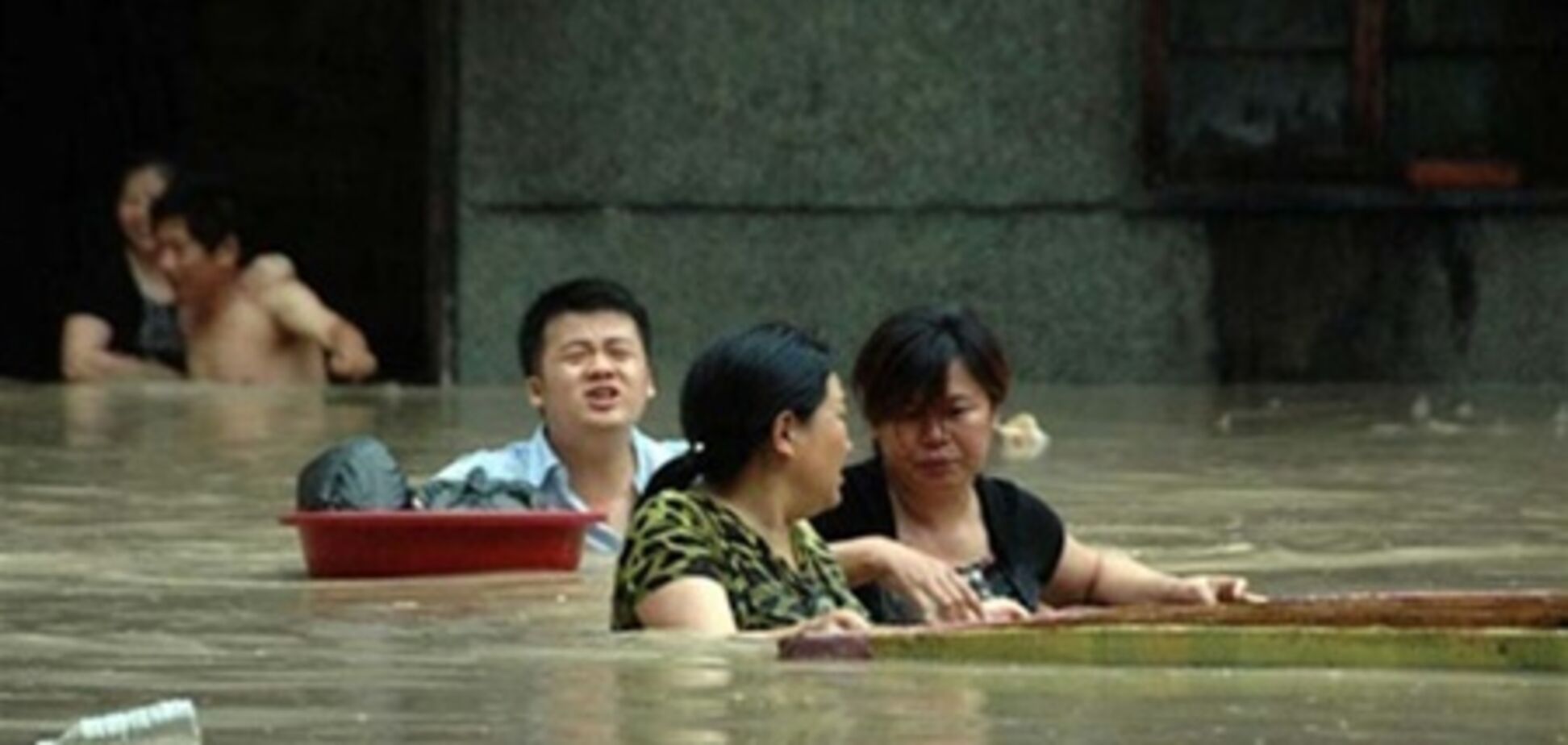 Повінь у Китаї: 55 загиблих, 14 зниклих безвісти
