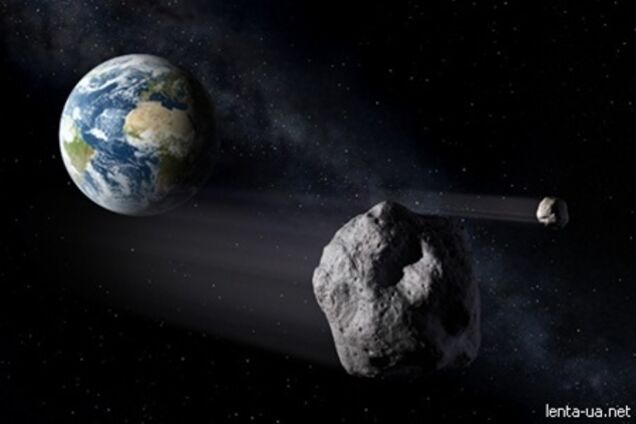К Земле летит огромный астероид