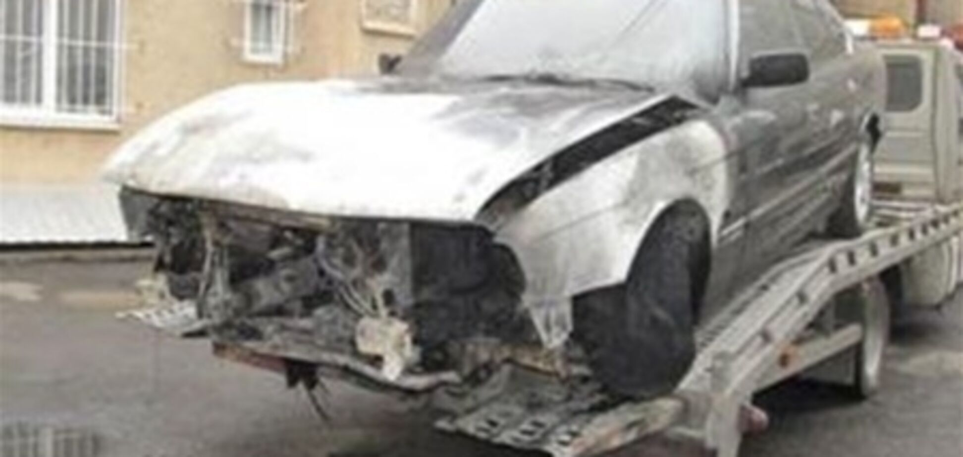 В Ужгороде сожгли автомобиль судьи