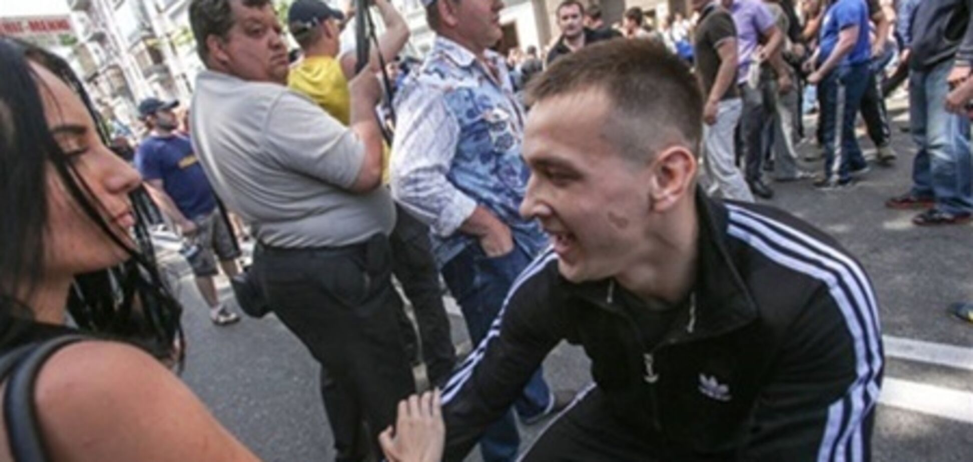 Свободівець викликаний на допит через побиття журналістки