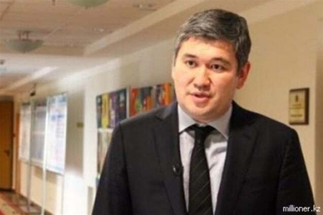 Замминистра образования Казахстана задержали за растрату