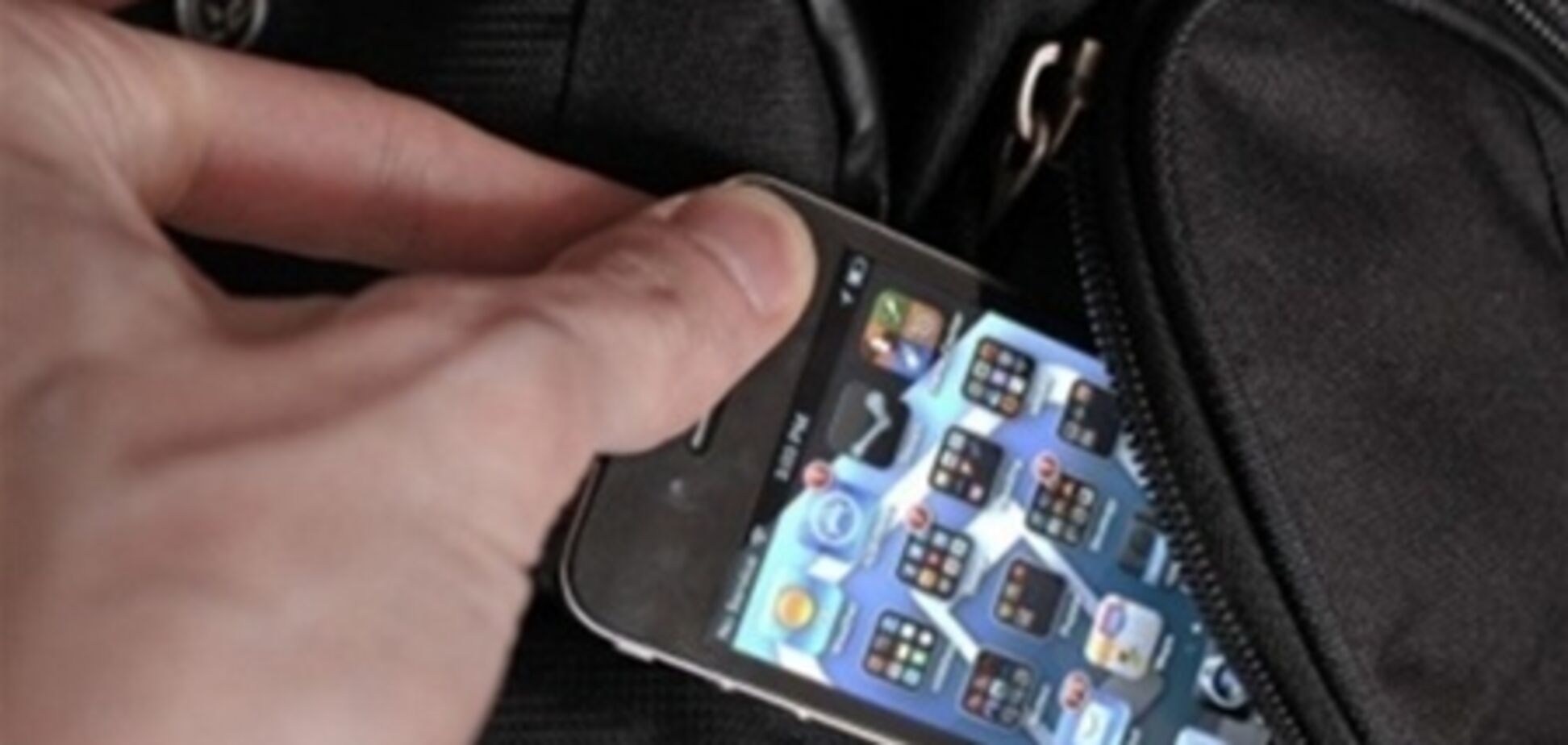 В Киеве ежедневно регистрируют кражи 15 мобильных телефонов