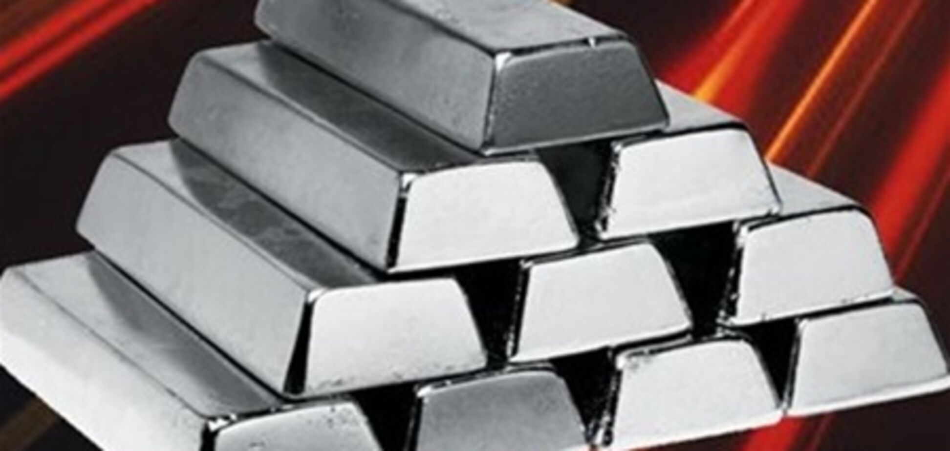 Цены на серебро рухнули до минимума