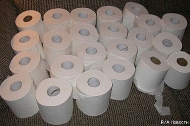 Венесуэла потратит $79 млн на импорт туалетной бумаги и мыла