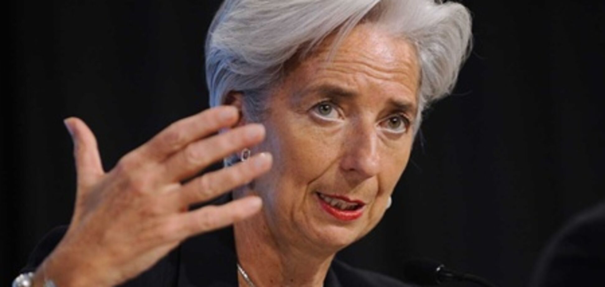 Глава МВФ прибула на допит до паризького суду