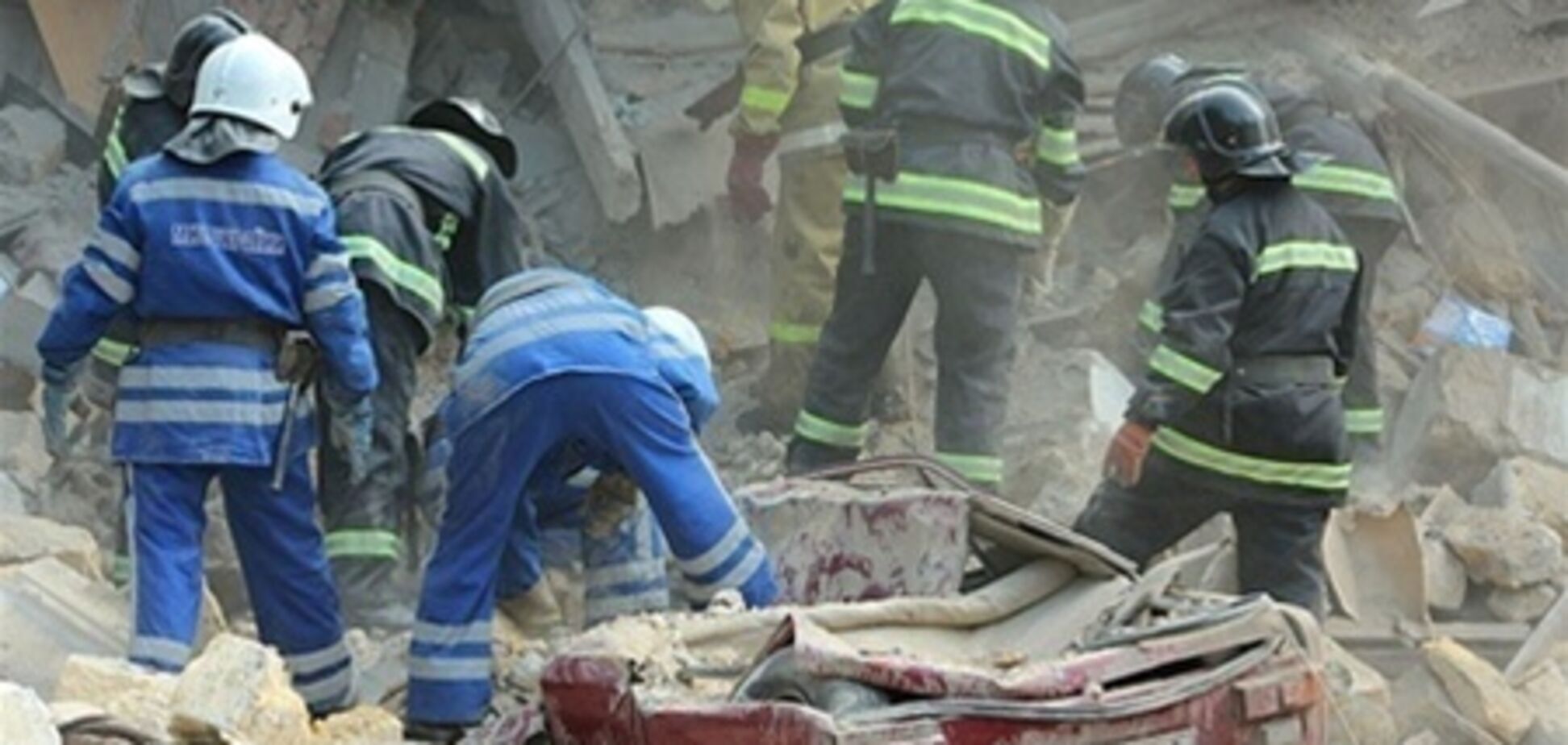 В Одессе из-под завалов дома освободили двух человек