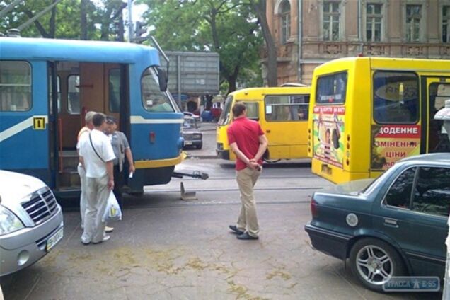 Ситуация на дорогах 22 мая: 64 ДТП, 11 погибших