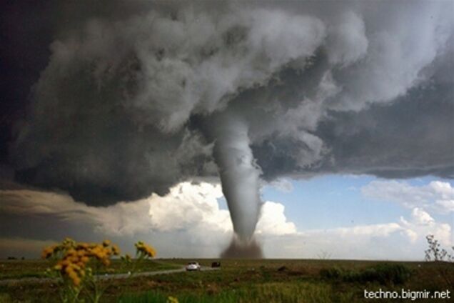Ученые признались в бессилии перед торнадо