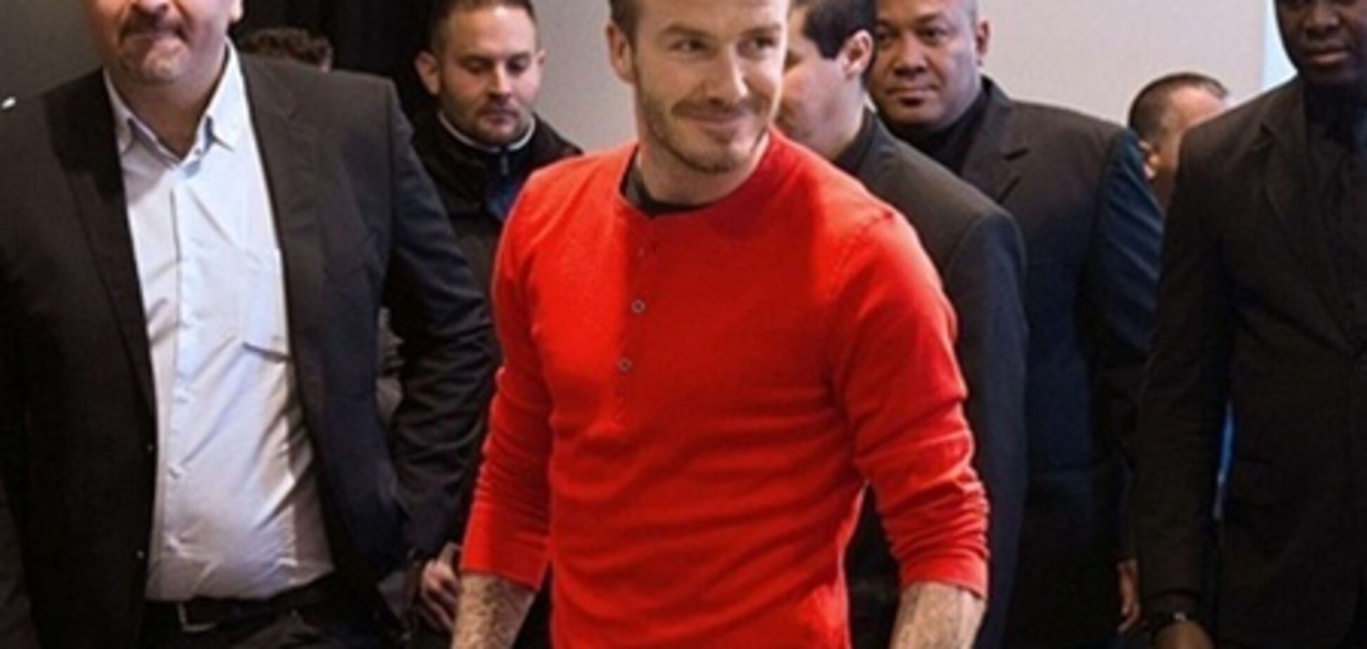 Дэвид Бекхэм раздал автографы в Париже