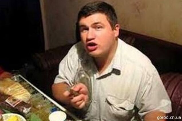 'Батьківщина' открестилась от депутата-убийцы