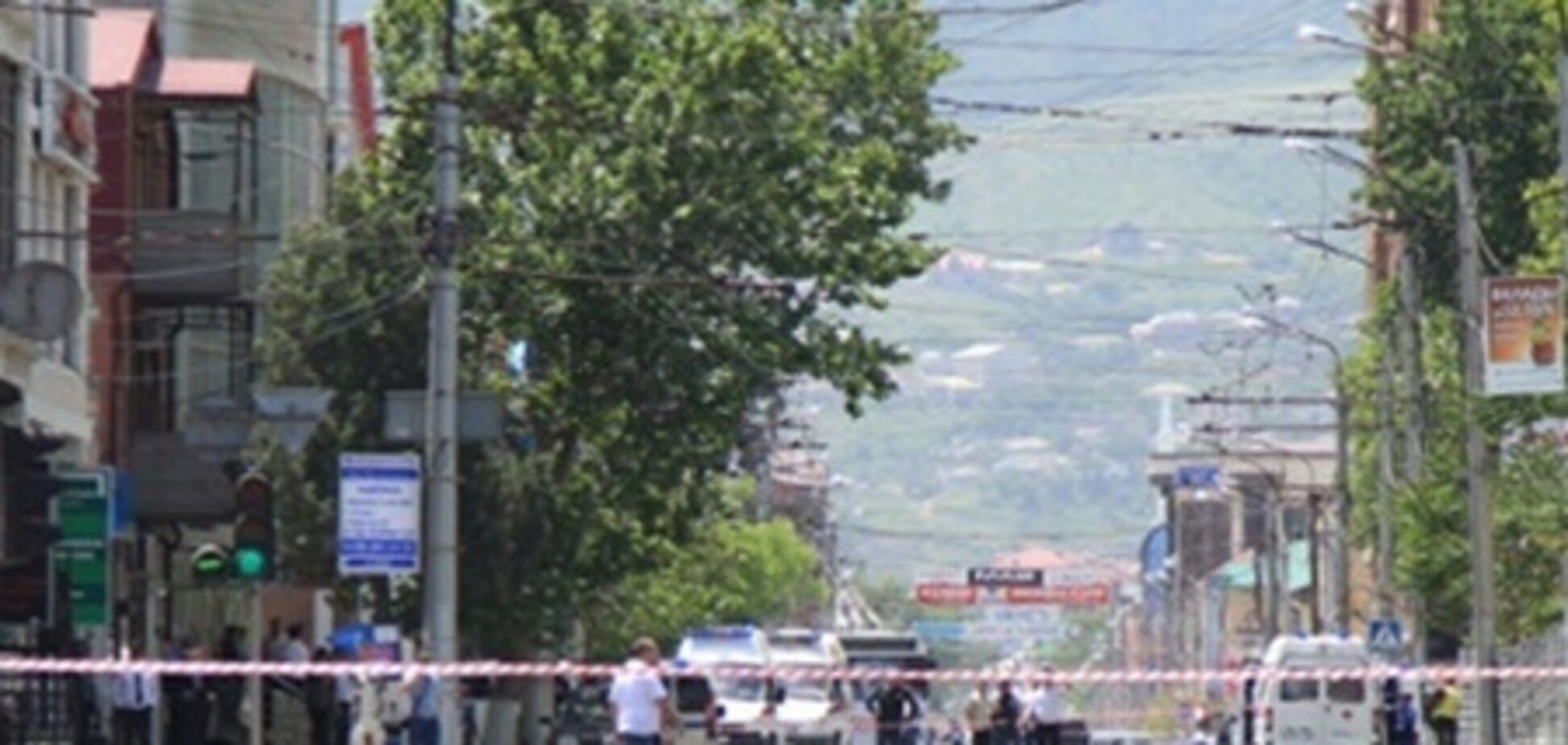 Теракт в Махачкале: 14 человек ранены, один скончался