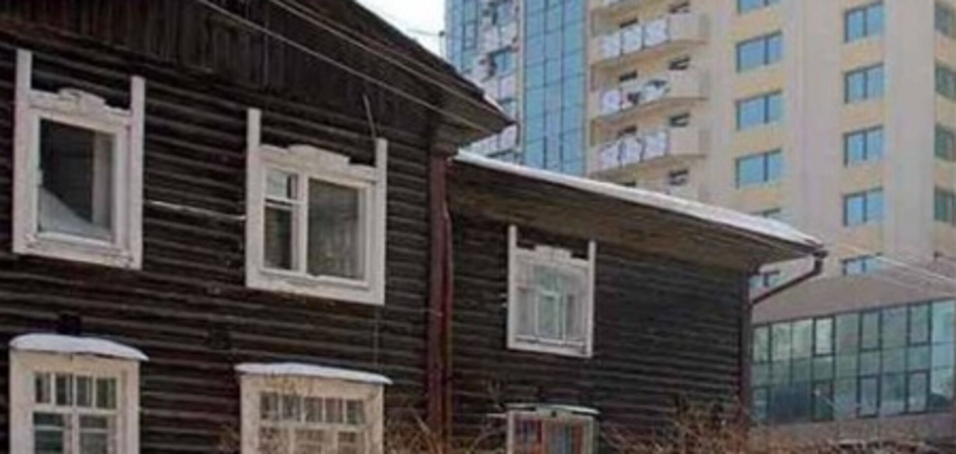 Почти 120 тыс. украинцев проживают в аварийном жилье