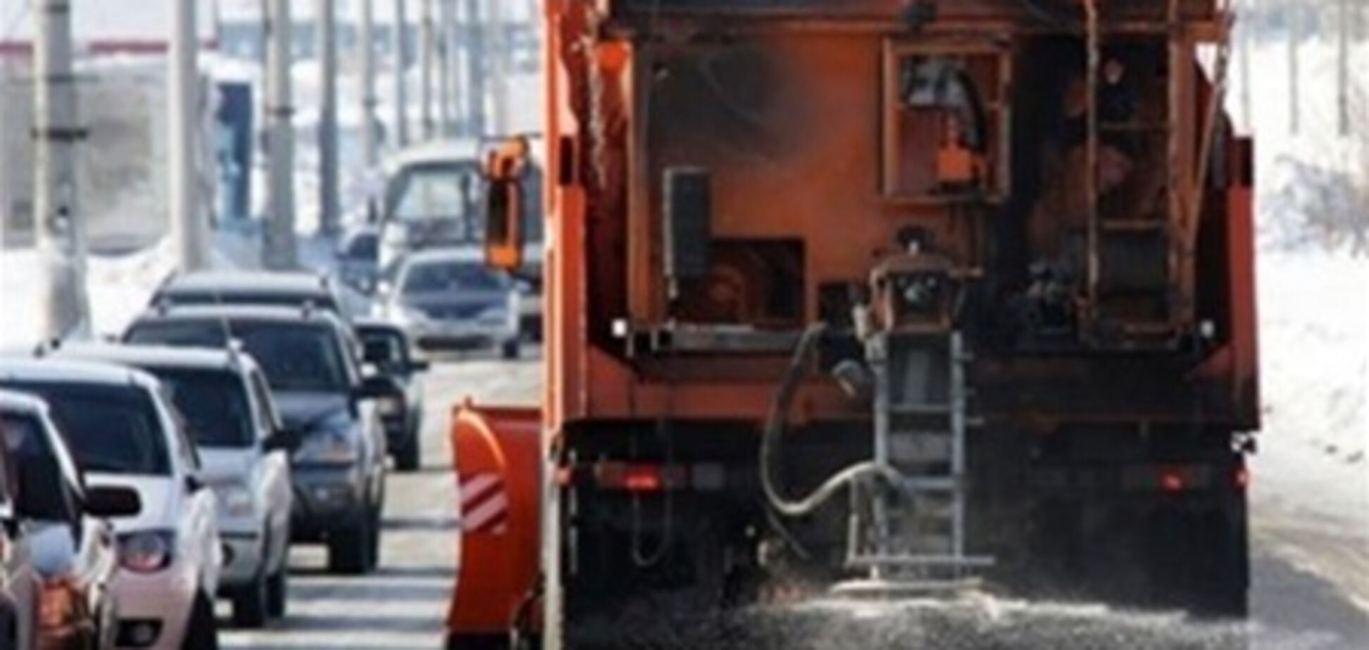 Киев 'выкинул' на борьбу с гололедом 20 млн грн