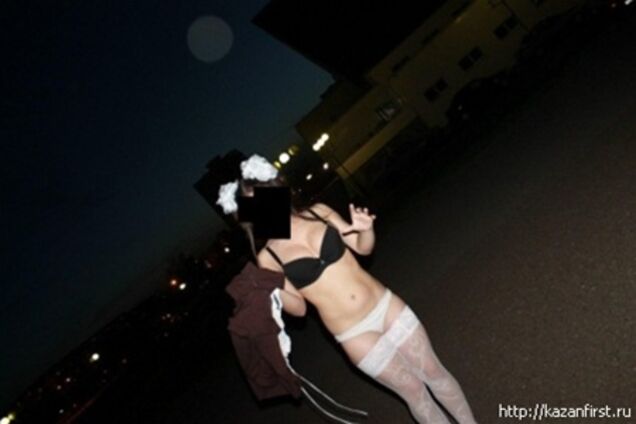 Мэр Набережных Челнов пригласил к себе скандально обнажившуюся школьницу