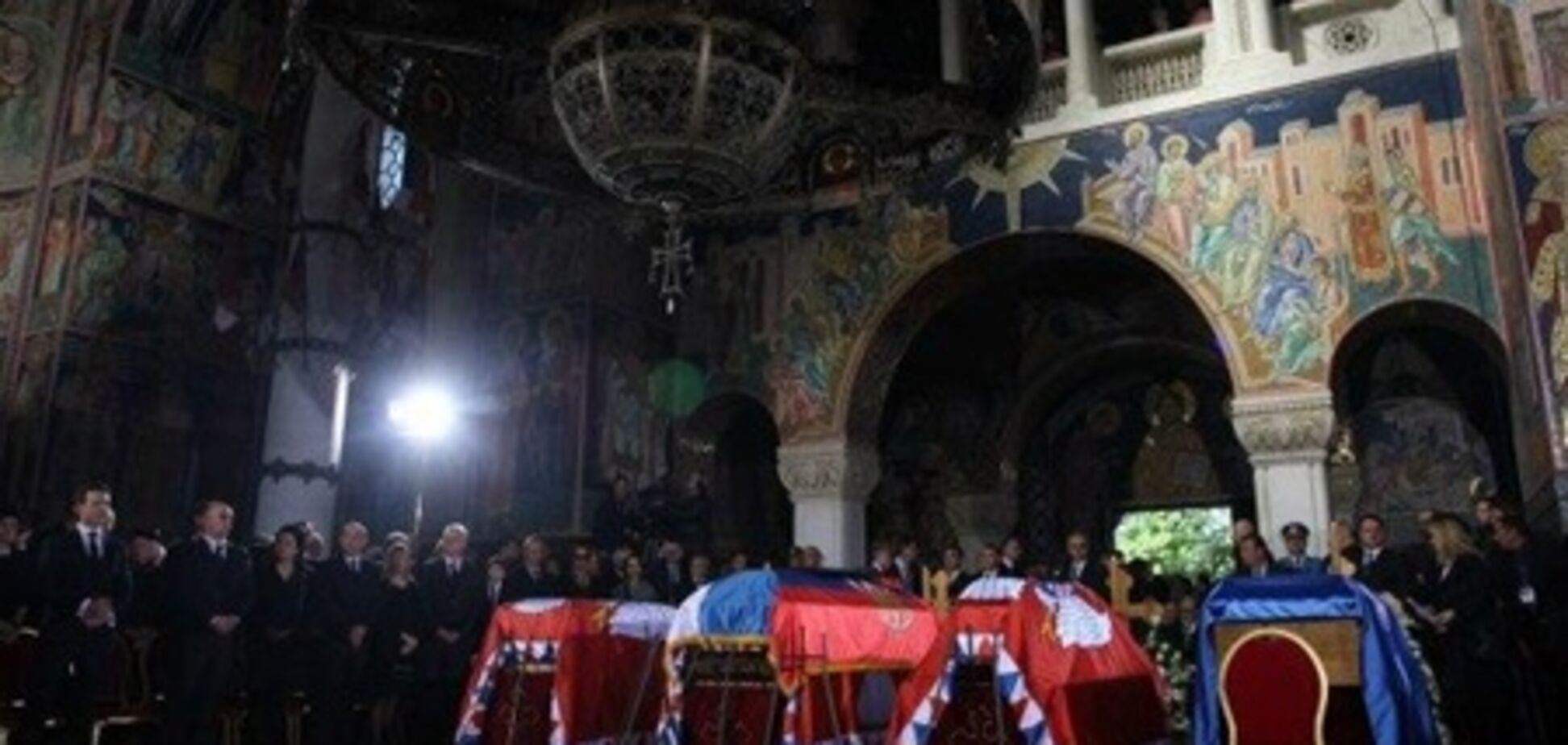 В Сербии перезахоронили последнего югославского короля