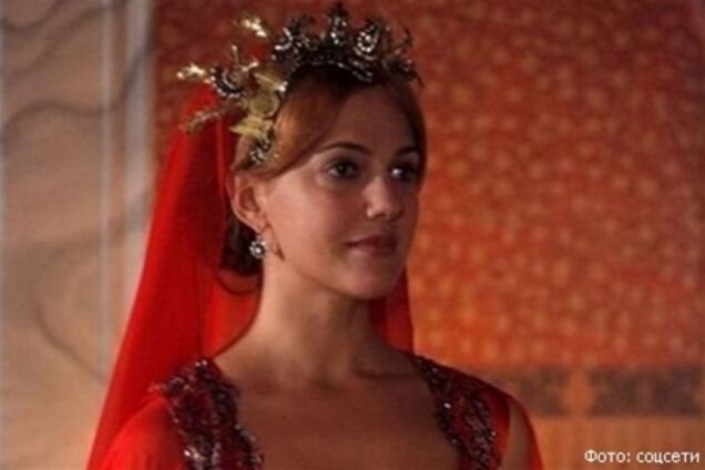 Звезду 'Великолепного века' не устроила зарплата в 12,5 тыс. евро