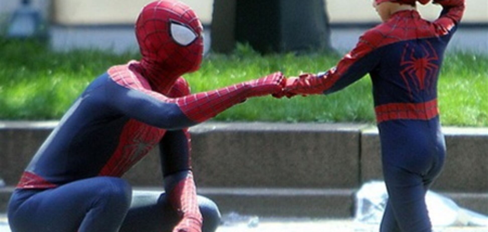 Человек-паук большой и маленький