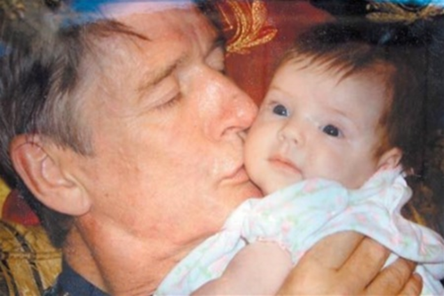 Вдова Абдулова: Мне кажется, что Саша рядом