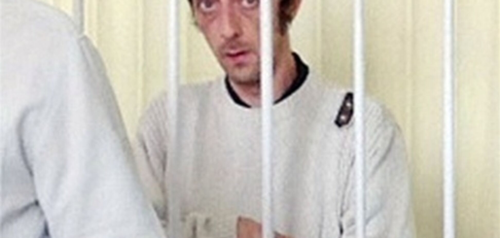 Защита Джемилева сомневается в трех выстрелах