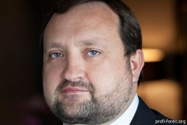 Арбузов рассказал, что в первую очередь рассмотрит 'антирейдерская' комиссия