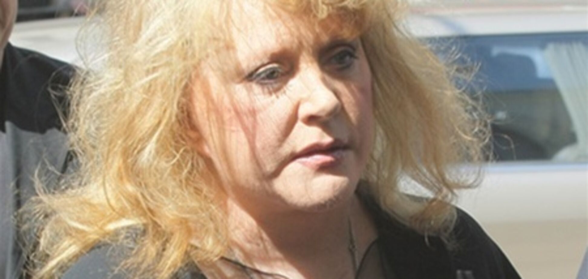 Стала відома сума пенсії Пугачової ...