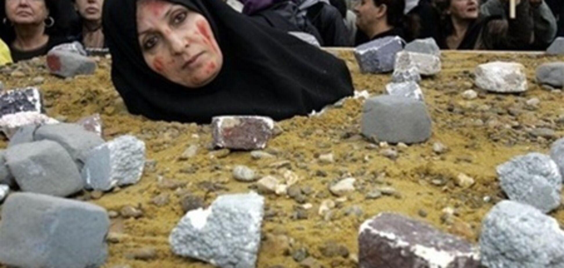 В Иране изменили наказание за супружескую неверность