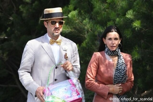 Спустя три года, Кортни Кокс и Дэвид Аркет официально развелись