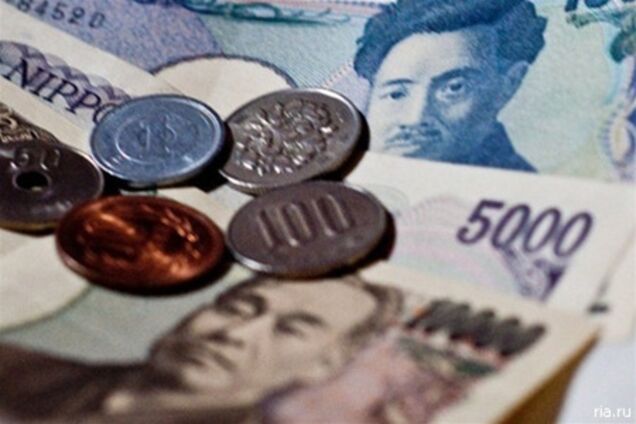 МВФ одобрил ослабление курса иены