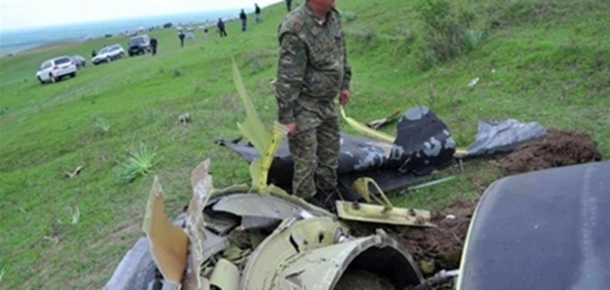 Найдено тело третьего пилота разбившегося в Киргизии самолета США