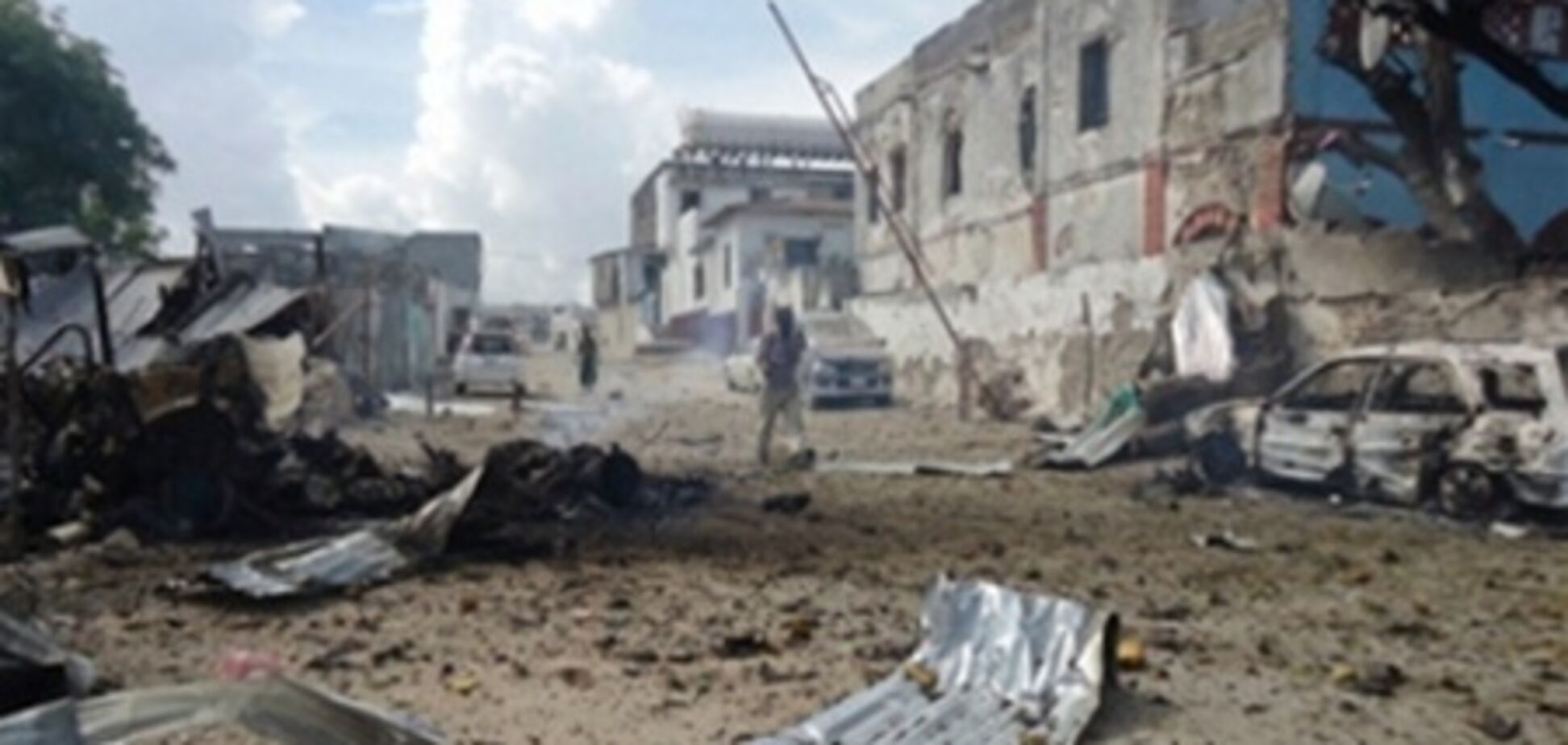 Взрыв заминированного автомобиля в Сомали: 8 жертв