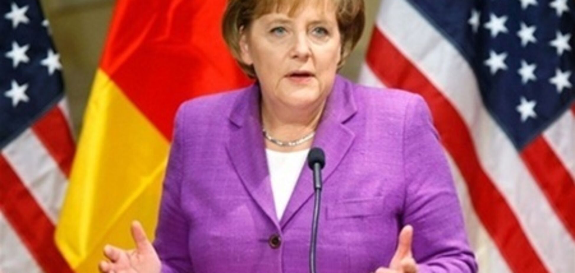 Баррозу просит не винить Меркель в принятии жестких мер экономии