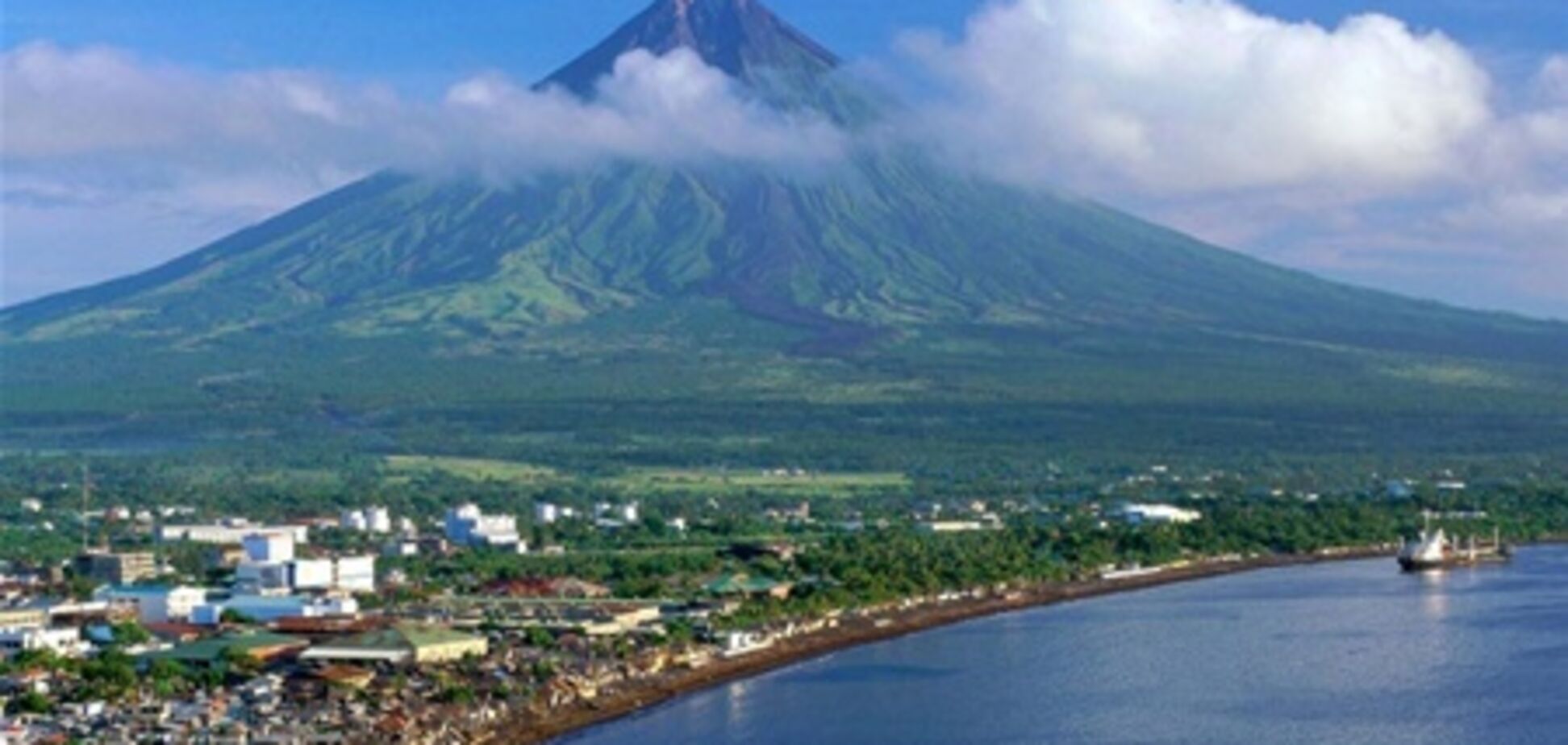На Филиппинах погибло несколько туристов из-за извержения вулкана