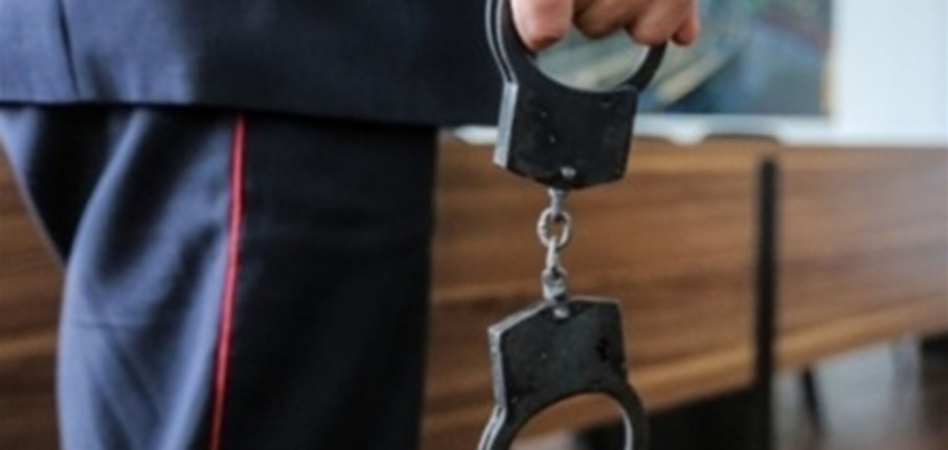 На Днепропетровщине милиционер 4 года покрывал наркодельцов