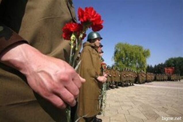 Суд не разрешил Ивано-Франковску погрузиться в траур 9 мая