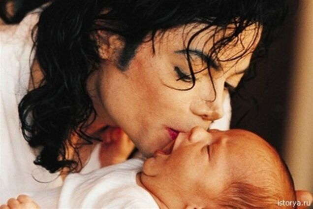 Друг Джексона стверджує, що є справжнім батьком його дітей